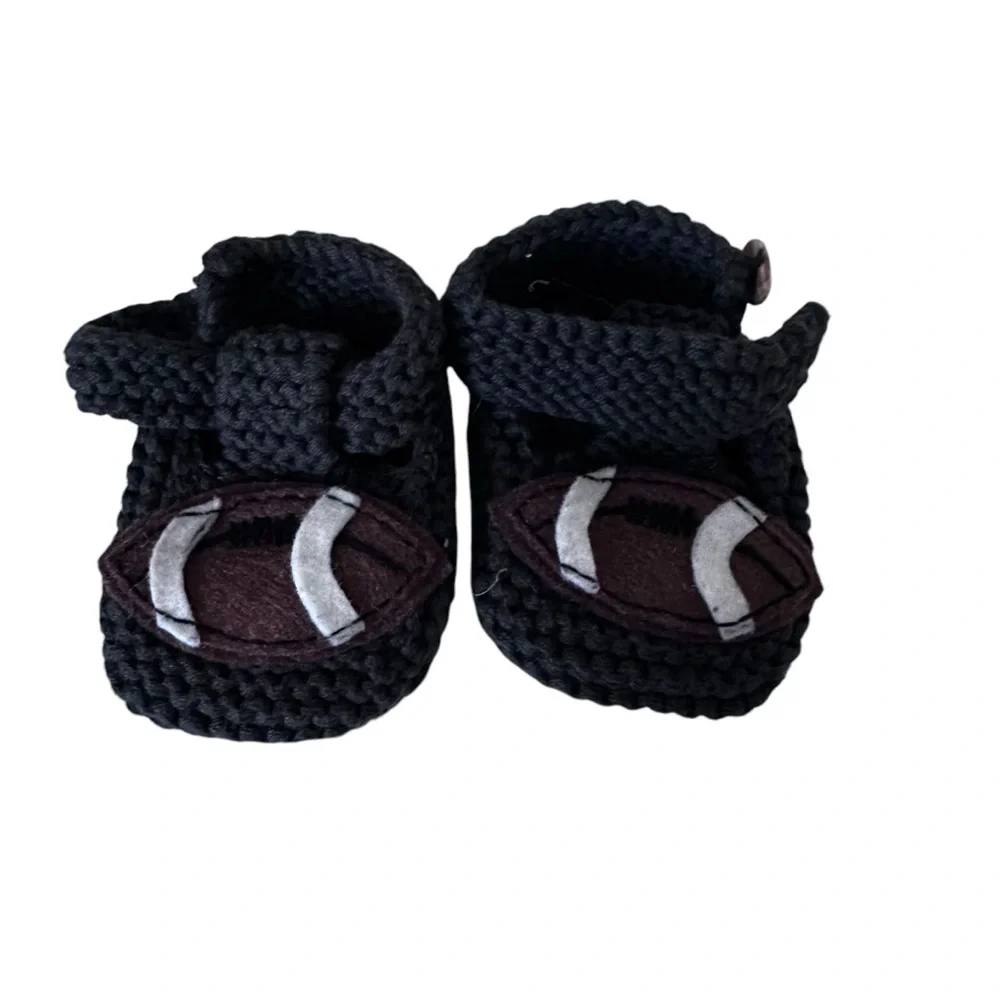 Loralin Design Infant Baby Crochet Football Booties